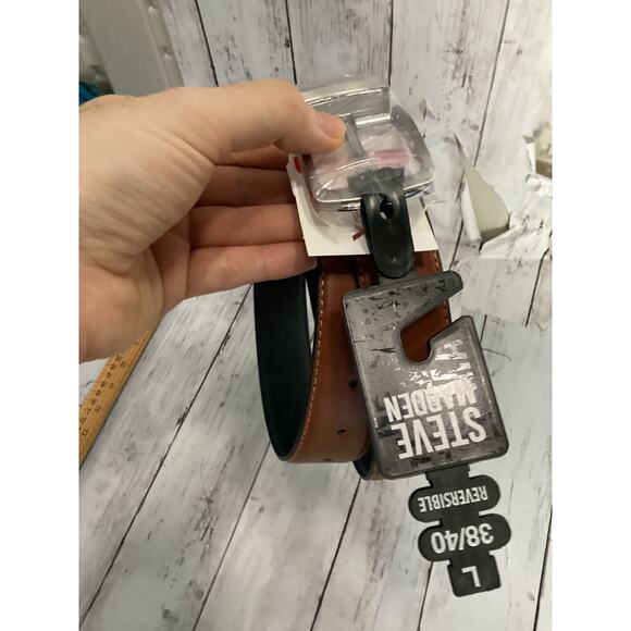 Steve Madden Men's Brown Reversible Belt Size L 38/40 - Picture 2 of 2